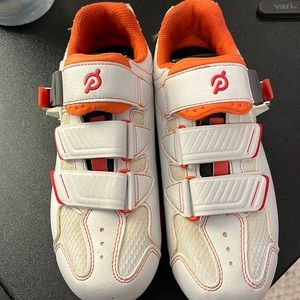 Peloton Women’s Cycling Shoe Fits 6.5